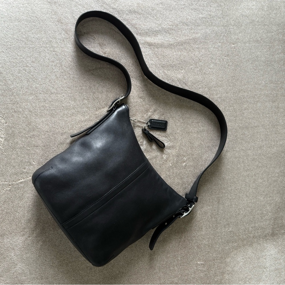 Vintage COACH Legacy Slim Duffle 9326 Adjustable Crossbody/Shoulder Bag (2003)